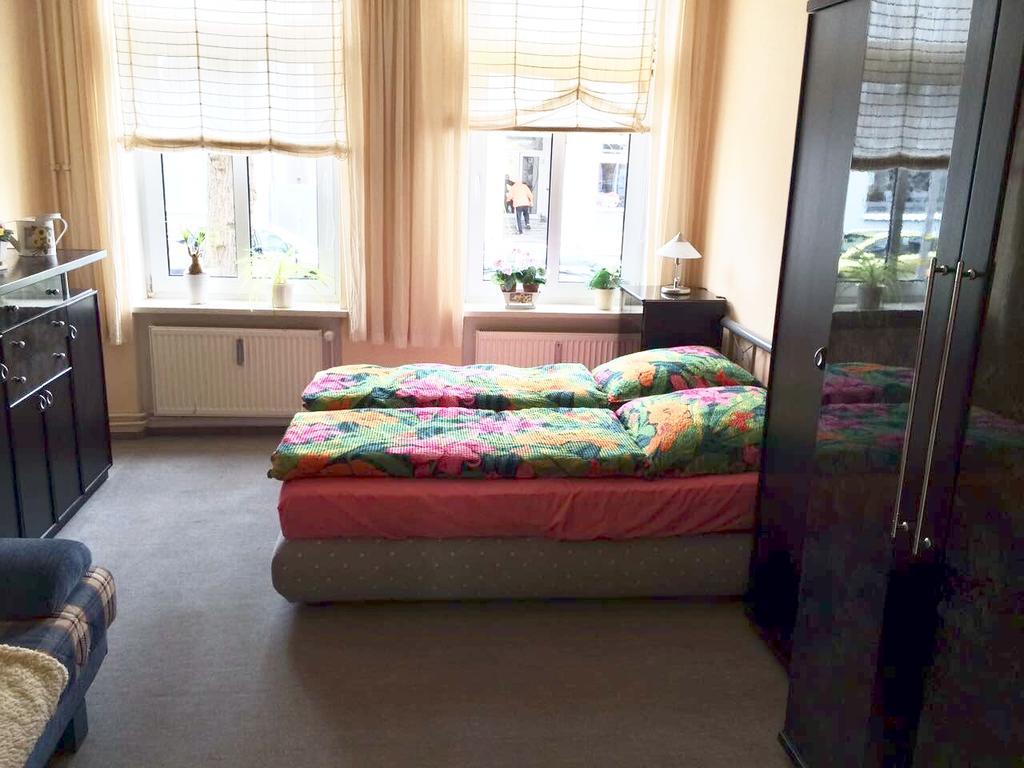 Apart Ferienwohnung Warnemunde Росток Екстер'єр фото